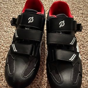 Excellent condition men’s Peloton cycling cleats.
